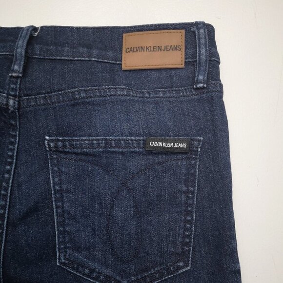 Calvin Klein Jeans Ladies Size 4 Dark Wash High Rise Skinny Blue Jeans - Picture 9 of 12